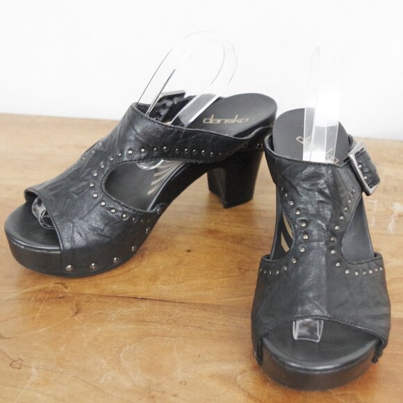 Dansko Shoes - Dansko Ripley Studded Black Leather Mule Clogs EU 37